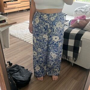 Blue paisley high waist pants